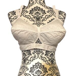 Vintage (1940s-1950s) Torpedo/Bullet Bra in Off-White Spiral Stitch Cotton